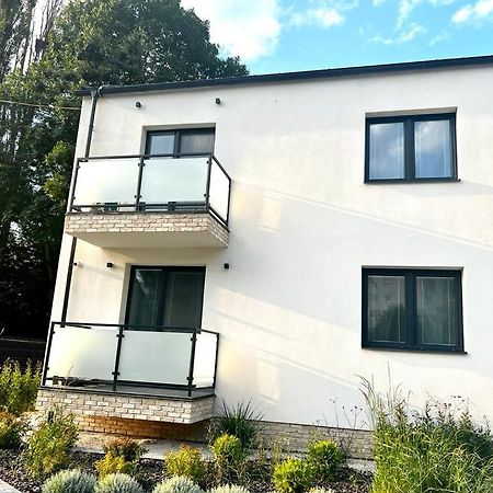 Urban Green Apartment Liptovsky Mikulas Exterior foto