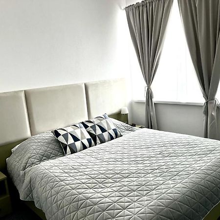 Urban Green Apartment Liptovsky Mikulas Exterior foto