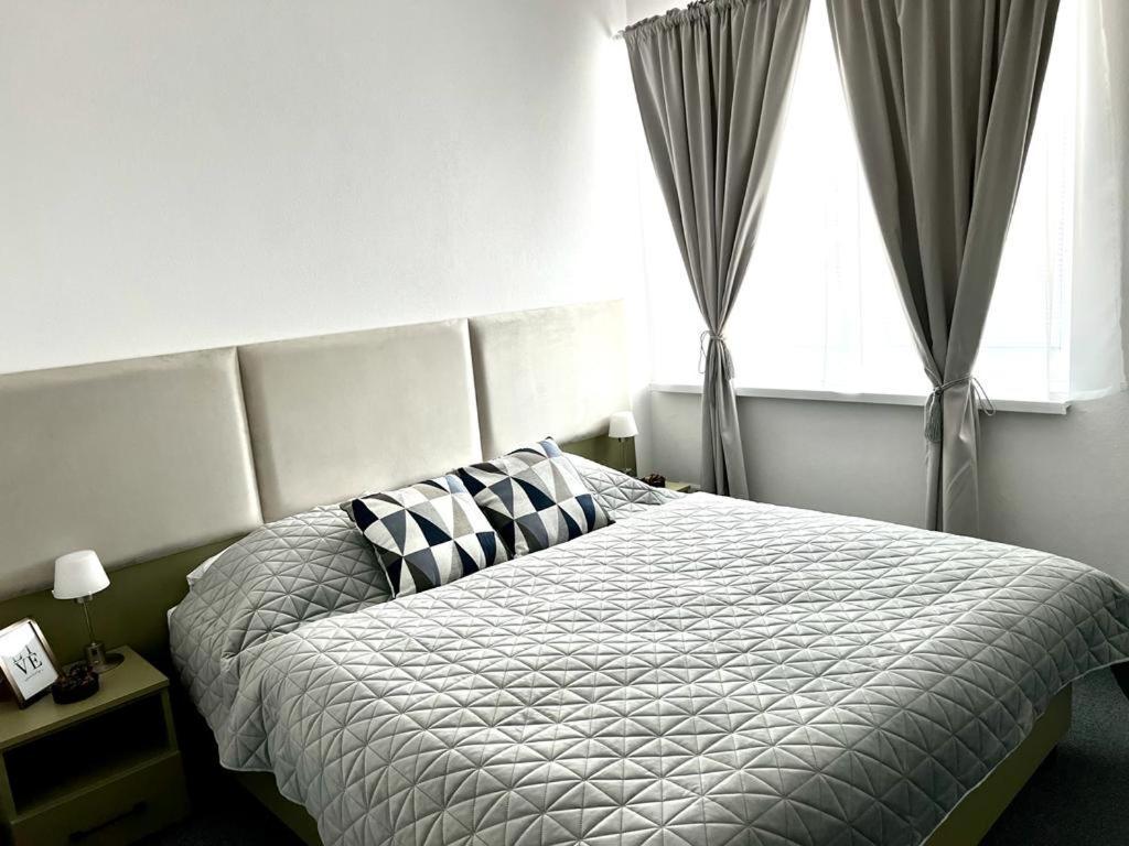 Urban Green Apartment Liptovsky Mikulas Exterior foto