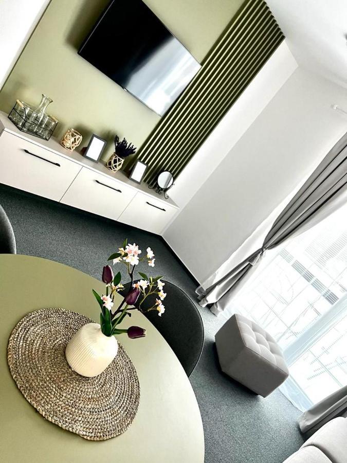 Urban Green Apartment Liptovsky Mikulas Exterior foto